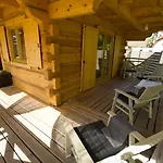 Smrekowa Osada * Jarosławiec